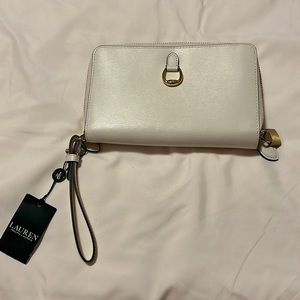 NWT Lauren Ralph Lauren Bennington Double zip phone wristlet - cream